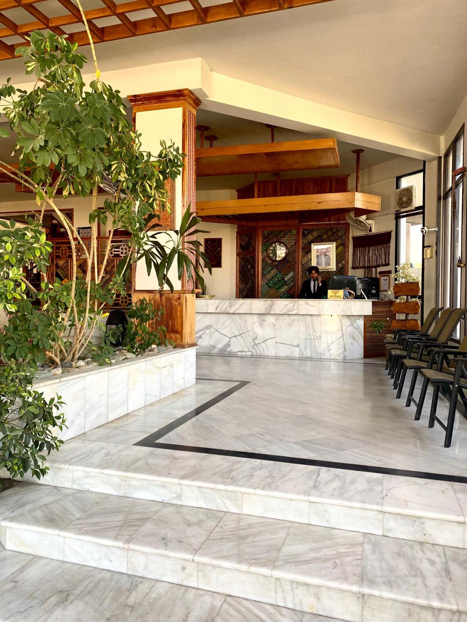 Rock City Resort Saidu Sharif Zewnętrze zdjęcie